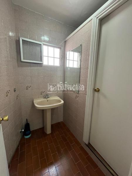 Foto c35125df-3aa1-42ad-bd2e-ee5397e8ed84. Oficina despacho en venta en Pueblo Pozuelo de Alarcón
