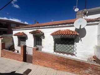 Casa pareada  Calle de garcía y álvarez. Casa en venta en pozuelo de alarcón