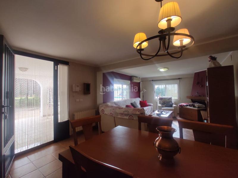 Foto 3c6ee6bf-0db2-4f14-8a49-8da47bfc78d3. Chalet avec parking piscine dans Madrigal Villarreal / Vila - real