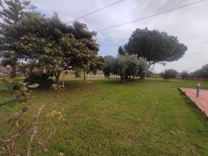 Foto b0fdb66f-a2a8-45a7-a4f8-e0063d8a8095. Chalet avec parking piscine dans Madrigal Villarreal / Vila - real