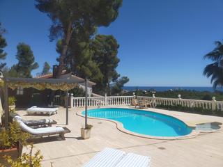 Xalet  Barcelona. Chalet en venta en el balcó  jaume i, 5 dormitorios.