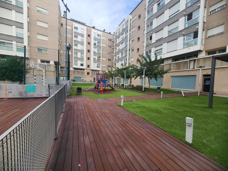 Foto b6148965-9e48-4d9d-963f-ce8d1b635b1a. Pis amb calefacció aparcament piscina a Piscinas Villarreal / Vila - real