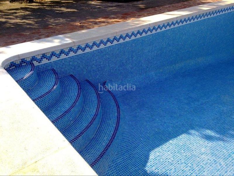 Foto 05d0c7e6-1934-49e5-afcc-71b969d879d3. Chalet avec parking piscine dans Avenida Alemania-Italia Villarreal / Vila - real