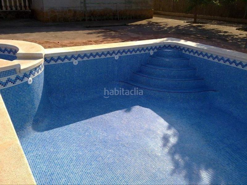 Foto 1712a696-cb1c-481d-8616-6b7eefcc82a2. Chalet avec parking piscine dans Avenida Alemania-Italia Villarreal / Vila - real