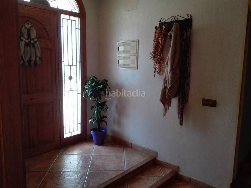 Foto 75cb7560-96b8-43c6-b089-f69134d60338. Chalet avec parking piscine dans Avenida Alemania-Italia Villarreal / Vila - real