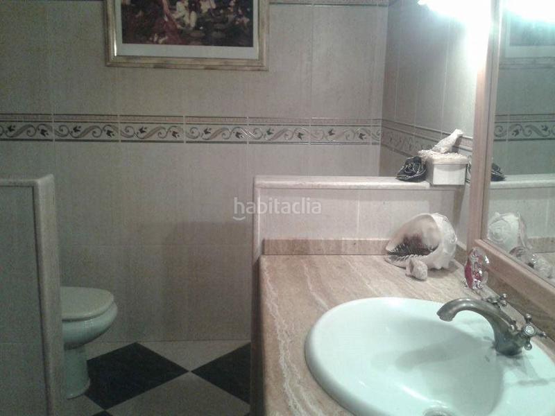 Foto ccbaa2ae-7de1-4692-901d-9e5b49b7c02a. Chalet avec parking piscine dans Avenida Alemania-Italia Villarreal / Vila - real