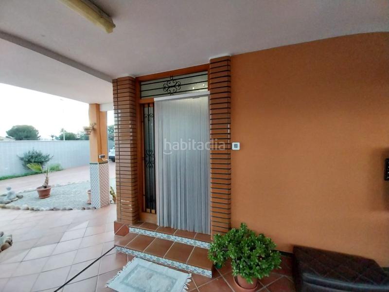 Foto 51d6fb27-48ad-4ae4-bb6b-86d6e821cf74. Chalet avec parking dans Madrigal Villarreal / Vila - real