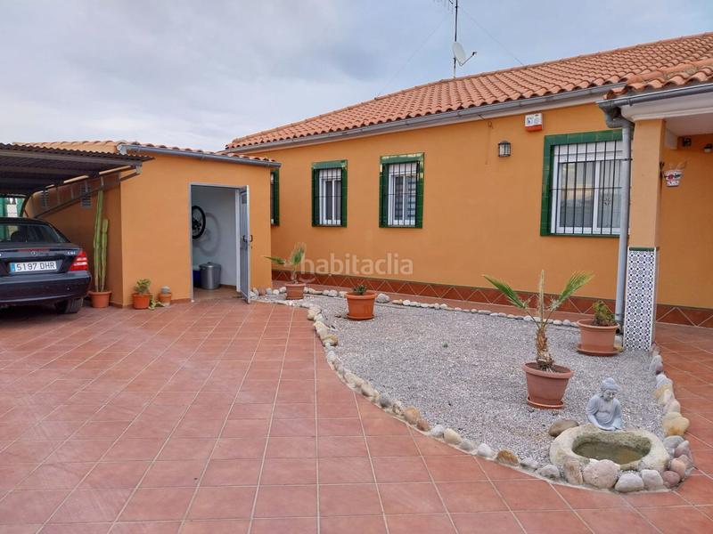 Foto 83dc5c0e-b9dd-44d6-b0cb-75125a5a6f10. Chalet avec parking dans Madrigal Villarreal / Vila - real