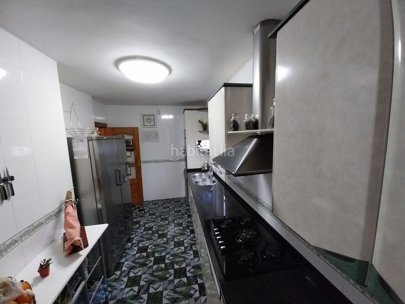 Foto fac38c49-ba40-4a6d-ad6c-43dc512b9bba. Chalet avec parking dans Madrigal Villarreal / Vila - real