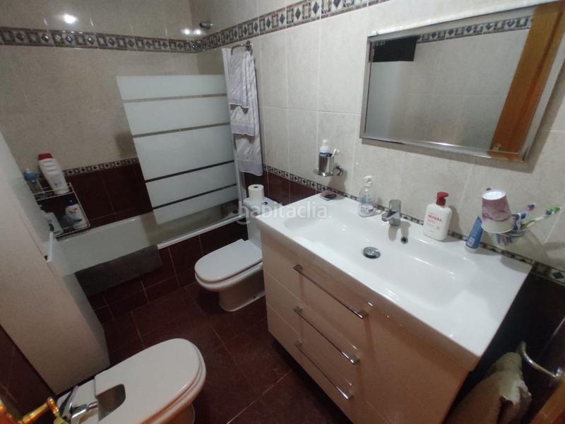 Foto d87408af-491e-4553-b9c3-9a3e19f1d93e. Casa amb aparcament a Avenida Alemania-Italia Villarreal / Vila - real