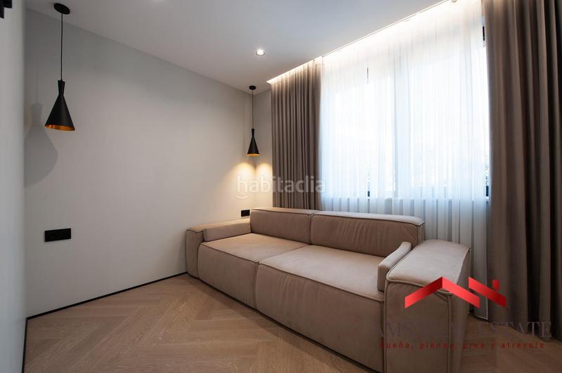 Foto 0fc36c5a-715b-4319-b519-fefe5356b697. Haus mit heizung parking pool in Montmar Castelldefels