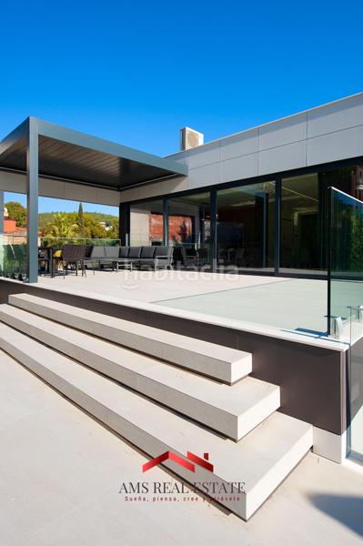 Foto 6a6f63e2-62a1-47d5-a45f-7dfd965a481b. Haus mit heizung parking pool in Montmar Castelldefels