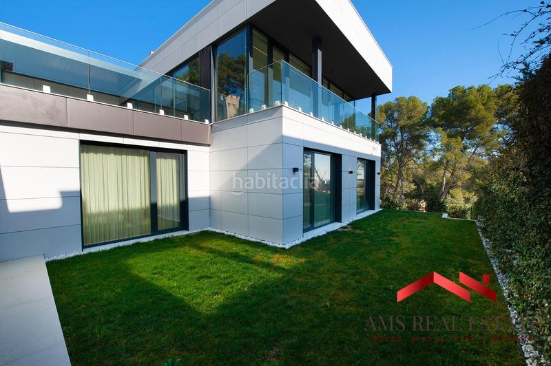 Foto 85c7b9a3-520d-4e8a-894b-d87ea3299059. Haus mit heizung parking pool in Montmar Castelldefels