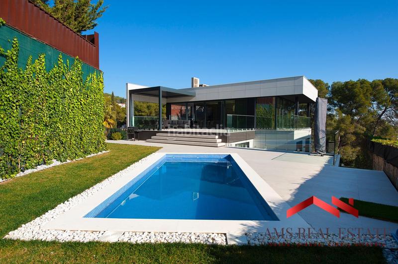 Foto 92d9199a-c426-4e24-b7a1-b5333341fbf5. Haus mit heizung parking pool in Montmar Castelldefels
