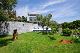 Maison  Avenida 309. La elegancia frente al mar obra nueva de lujo en castelldefels