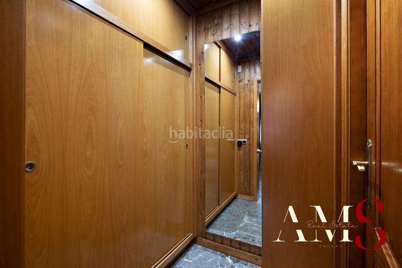 Foto cc585e42-e689-4c2e-ad89-aef39a484f1d. Xalet amb calefacció aparcament piscina a Begues