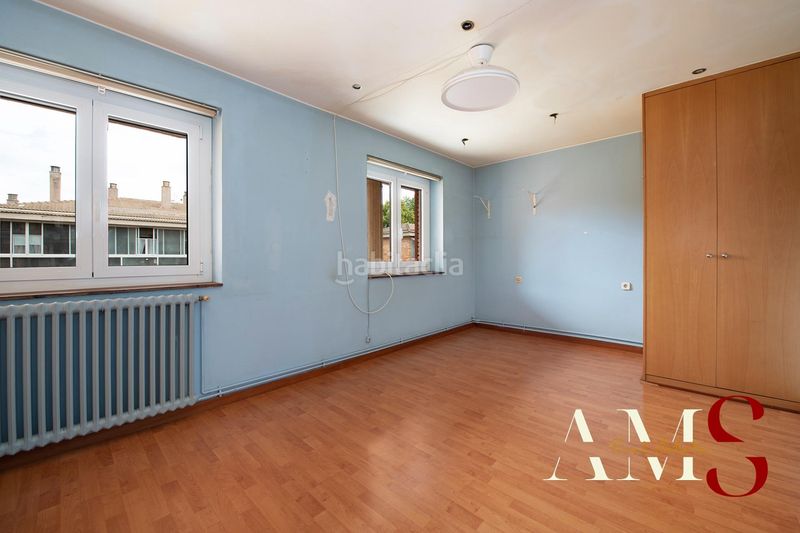 Foto dd707427-e957-4e3d-b296-2d3b1f8b734c. Casa aparellada amb calefacció aparcament a Begues