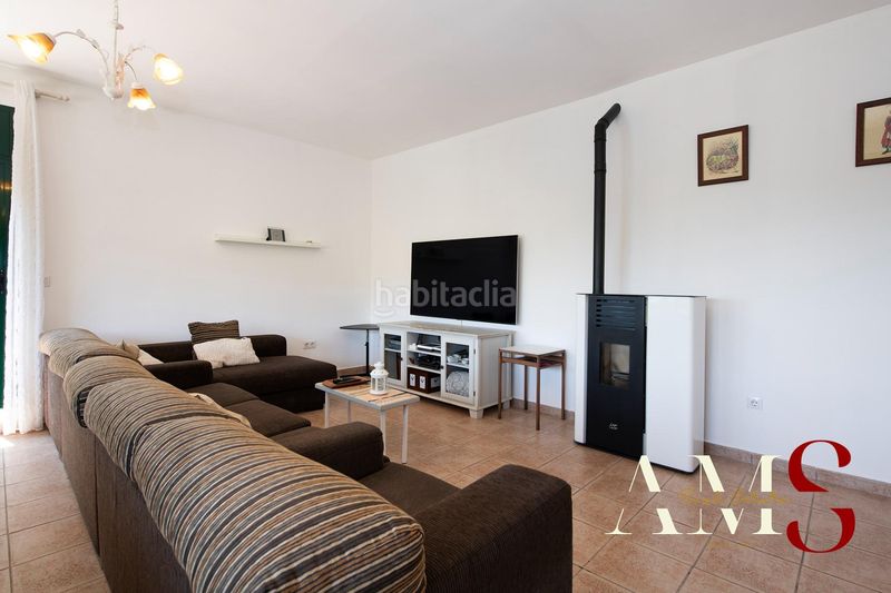Foto dfeab4b8-f260-4810-ba38-d7ee4b430f81. Xalet amb calefacció aparcament a Begues