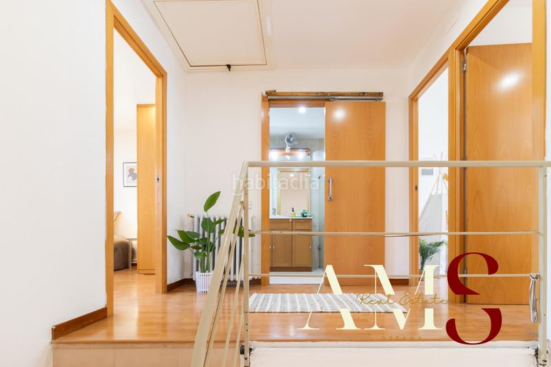 Foto 0caa6f7c-0879-47e8-8089-362b3bae0d32. Casa pareada  centro en Begues