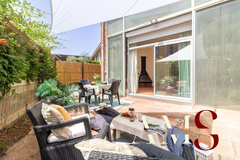 Foto 68a7bff6-423e-4b6e-94df-c3039a2b7081. Casa pareada  centro en Begues
