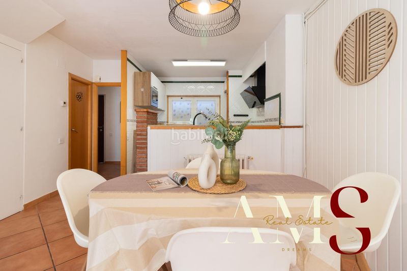 Foto 76be0e4b-8d57-4114-b818-b1424fecde02. Casa pareada  centro en Begues