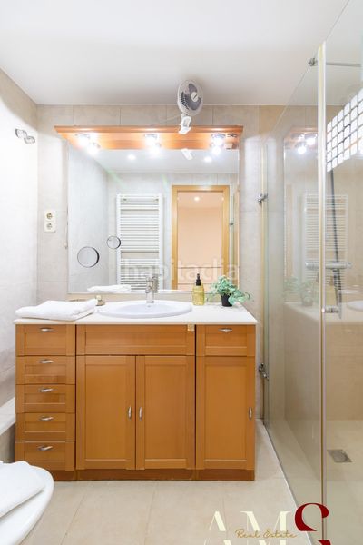 Foto 8c5ee300-8737-48c8-a8ad-acdc0208eb47. Casa pareada  centro en Begues