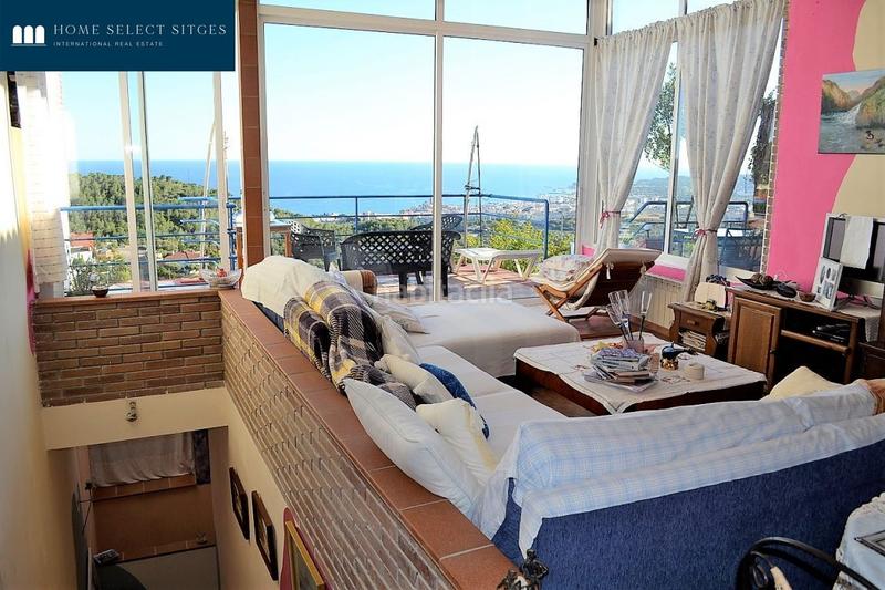 Foto 0250ce36-d448-489f-93be-f366104e39a6. Casa torre quint mar con vistas panorámicas y piscina en Sitges