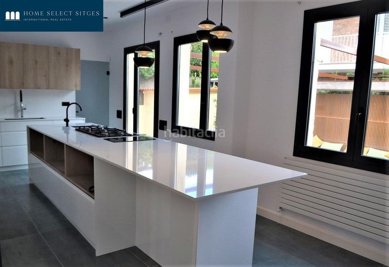 Foto dfec6718-0d85-4beb-acbd-f95b68f5b99e. Affitto chalet con riscaldamento parcheggio piscina in Sitges