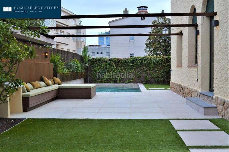 Foto 186f173c-e713-4e88-8289-9d5a21891f2b. Alquiler chalet villa de lujo en el centro en Centre Sitges