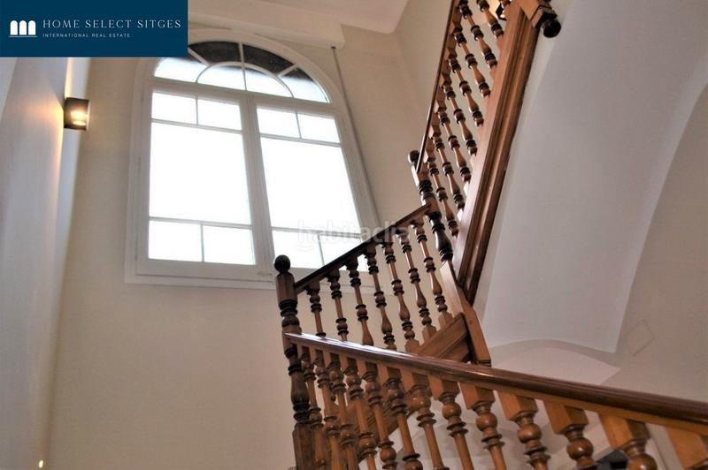 Foto 95a2d905-c1c0-4b29-aac7-e7ff56d97758. Alquiler chalet villa de lujo en el centro en Centre Sitges