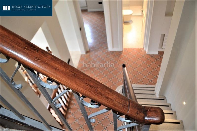 Foto c3a1d932-1b4f-4507-b36b-3a45e871bfcc. Alquiler chalet villa de lujo en el centro en Centre Sitges