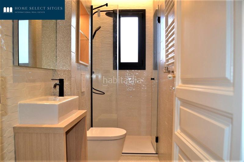 Foto 00e6a9cd-fd6f-45c3-b593-5e8bc7b2e67b. Location chalet avec chauffage parking piscine dans Sitges