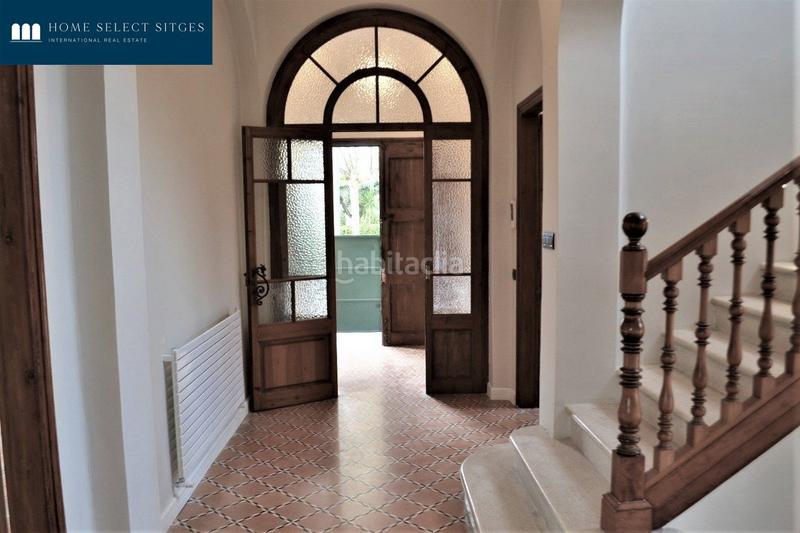 Foto 2c51a954-688a-4780-ba44-65746ac0ee18. Rent chalet with heating parking pool in Centre Sitges