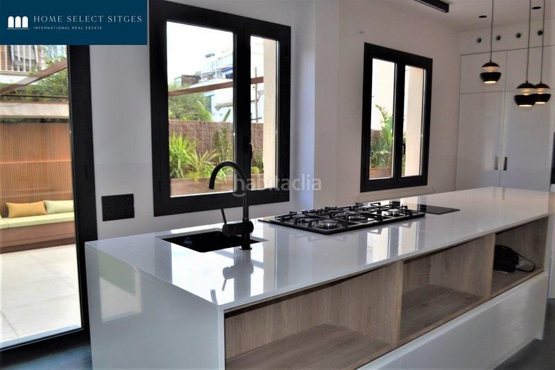 Foto 8cf427e0-3b6d-4936-8095-672e1daca4be. Rent chalet with heating parking pool in Centre Sitges