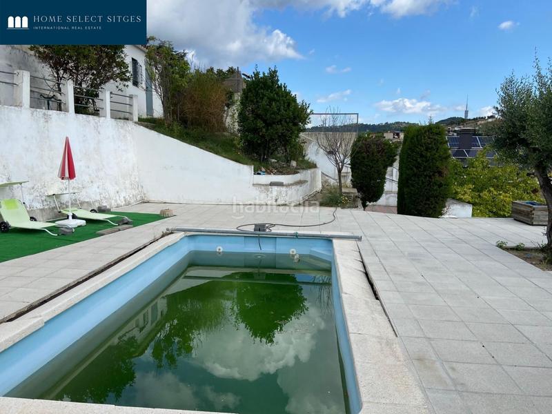 Foto 06ab6bd2-ca1e-4c7d-ab5c-0e0a878b6862. House with heating parking pool in La Miranda Esplugues de Llobregat