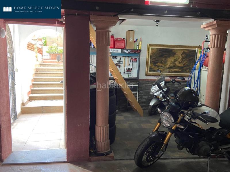 Foto 14e82ea9-9bc9-4fb8-b886-c9c8397b4d3c. House with heating parking pool in La Miranda Esplugues de Llobregat