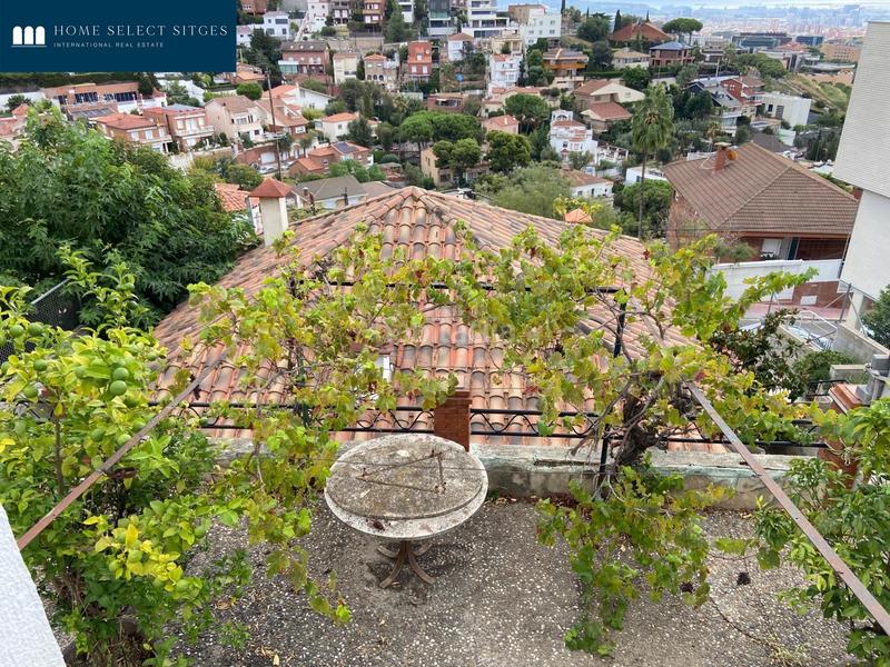 Foto dca58758-1d87-48a5-9917-0ec11ed068c6. House with heating parking pool in La Miranda Esplugues de Llobregat