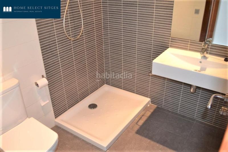 Foto 4684d252-7cf3-4b06-8a33-d308d54e2f45. Location studio avec chauffage dans La Plana Sitges