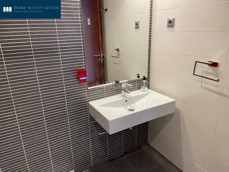 Foto f56f5fe7-f811-400a-9ac2-2486882490b9. Location studio avec chauffage dans La Plana Sitges