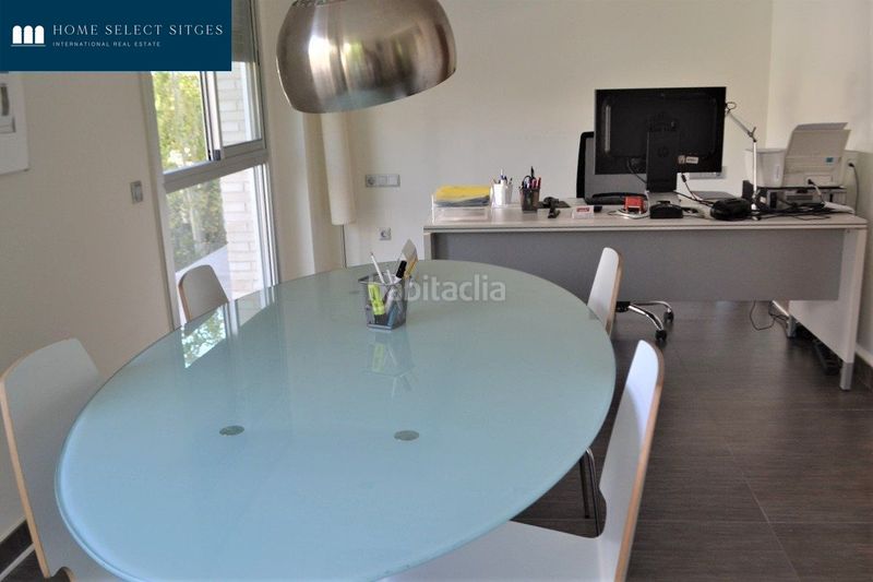Foto cf0eca12-0b1a-4b4a-976a-27aa37d4e307. Location studio dans La Plana Sitges