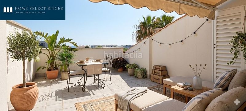 Foto 4d5bf8d0-03d2-4b6f-b2e0-509a7a7de1af. Casa aparellada amb calefacció aparcament piscina a Sitges