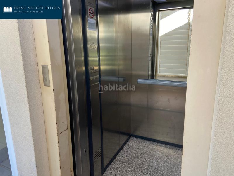 Foto 65ce58d0-1b30-42e8-95a2-37dddbfc4142. Casa aparellada amb calefacció aparcament piscina a Sitges