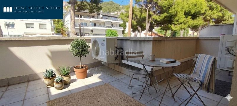 Foto 6cc0912b-4ed9-405e-b8ce-60666b7b79e6. Casa aparellada amb calefacció aparcament piscina a Sitges