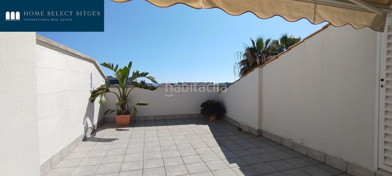 Foto 8f5479fb-0206-4c56-b138-7ecd4706c23a. Casa aparellada amb calefacció aparcament piscina a Sitges
