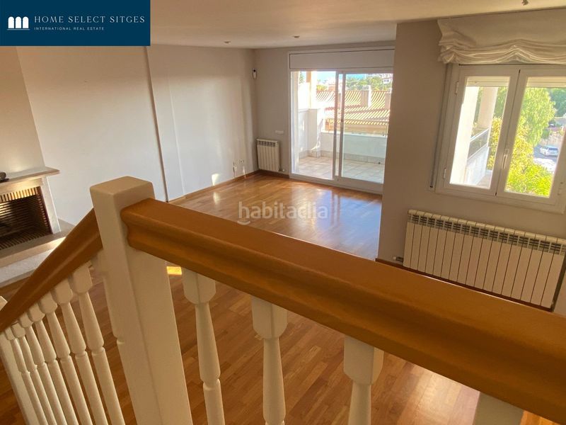 Foto ac95970c-2e23-4e94-b3f6-8280c2576bdc. Casa aparellada amb calefacció aparcament piscina a Sitges