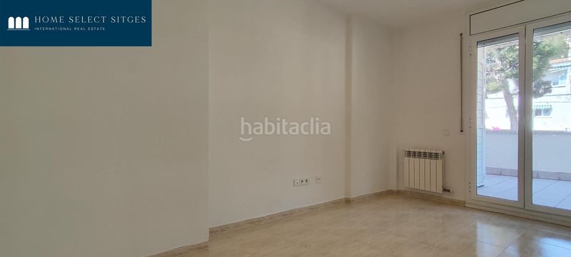 Foto b7393fd7-6a54-4355-86fd-801083fd152e. Casa aparellada amb calefacció aparcament piscina a Sitges