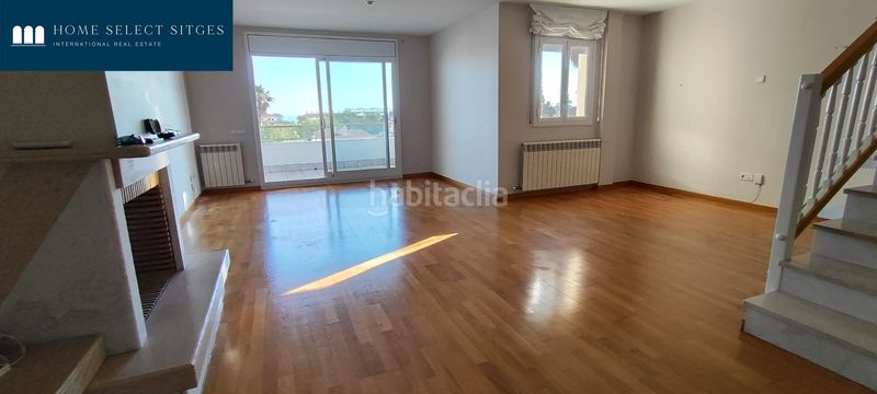 Foto bbff7b1f-f586-4789-b20d-cbd874918fa5. Casa aparellada amb calefacció aparcament piscina a Sitges
