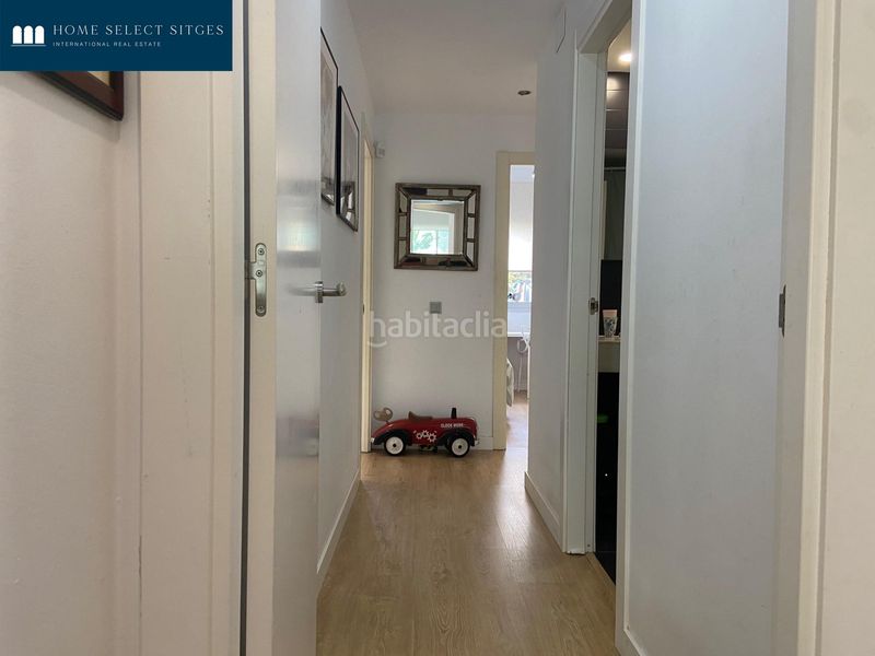 Foto d5686587-ecd3-4890-be1f-39ef0a0756c0. Planta baixa amb calefacció aparcament piscina a Sitges