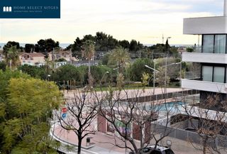 Miete Etagenwohnung in La Plana. Parc robert, con terraza