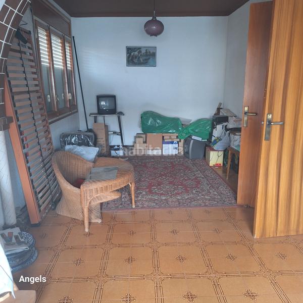 Foto 04e31f04-b839-4b72-8bb2-99966ac3b581. Piso en passatge albert moliner 3 pis a sant julia exterior d origen molt ben ubicat en Vilafranca del Penedès